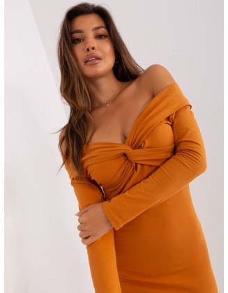Ryškiai oranžinė Suknelė Suknelės